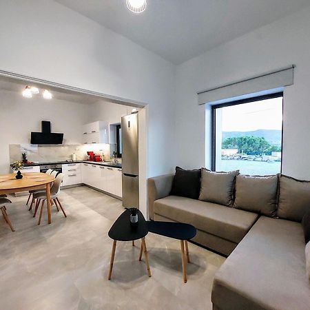 Blue Horizon Kissamos Apartment ภายนอก รูปภาพ