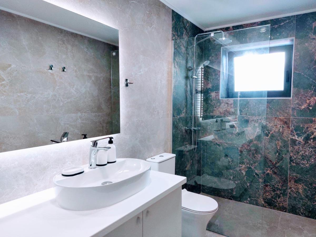 Blue Horizon Kissamos Apartment ภายนอก รูปภาพ