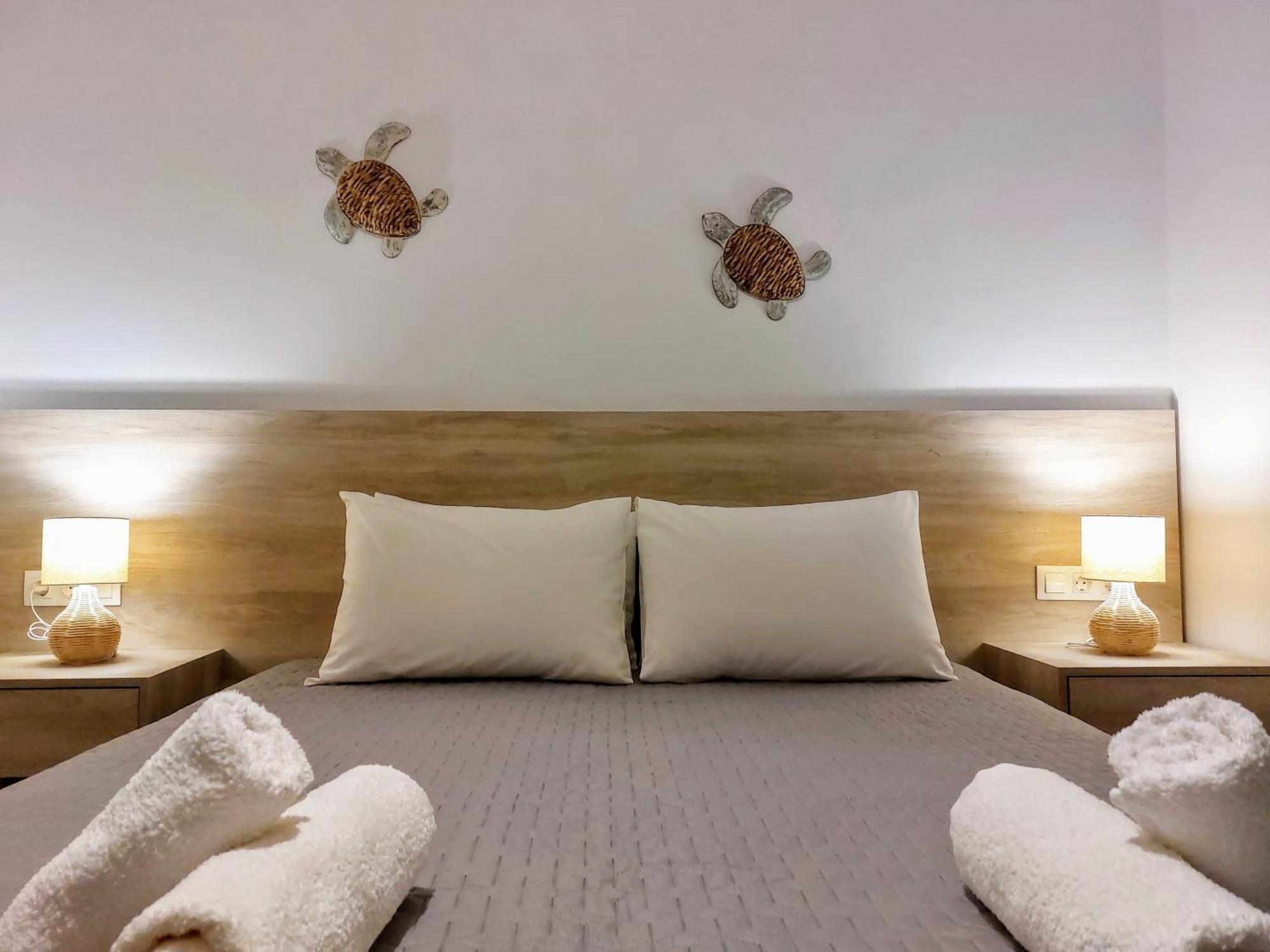 Blue Horizon Kissamos Apartment ภายนอก รูปภาพ